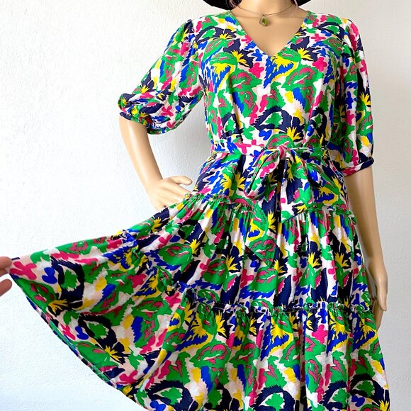 XS Summer Dress Ruffled Tiered Skirt Puffed Sleeves Colorful Abstract Botanical - Picture 2 of 9